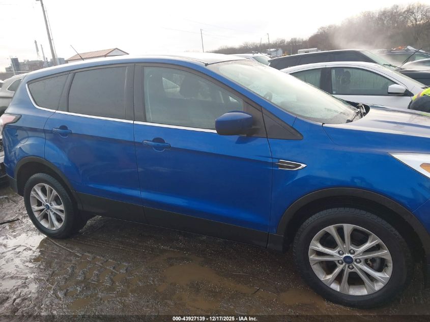 2017 Ford Escape Se VIN: 1FMCU9GD9HUE65567 Lot: 43927139