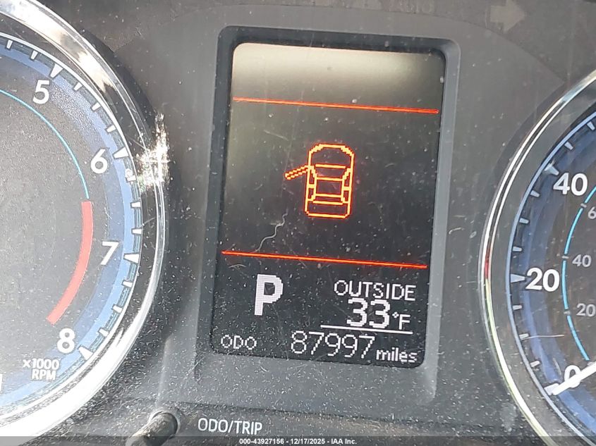 2019 Toyota Corolla Le VIN: 2T1BURHEXKC227156 Lot: 43927156