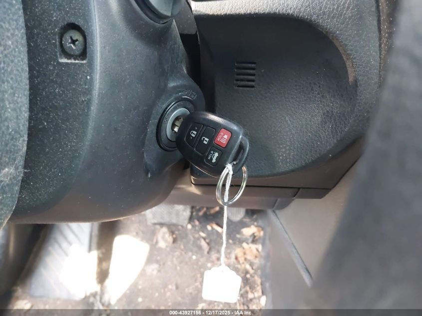 2019 Toyota Corolla Le VIN: 2T1BURHEXKC227156 Lot: 43927156