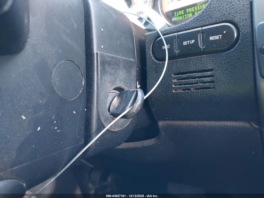 2007 Ford F-150 Lariat/Xlt VIN: 1FTPW12V77FB13401 Lot: 43927161