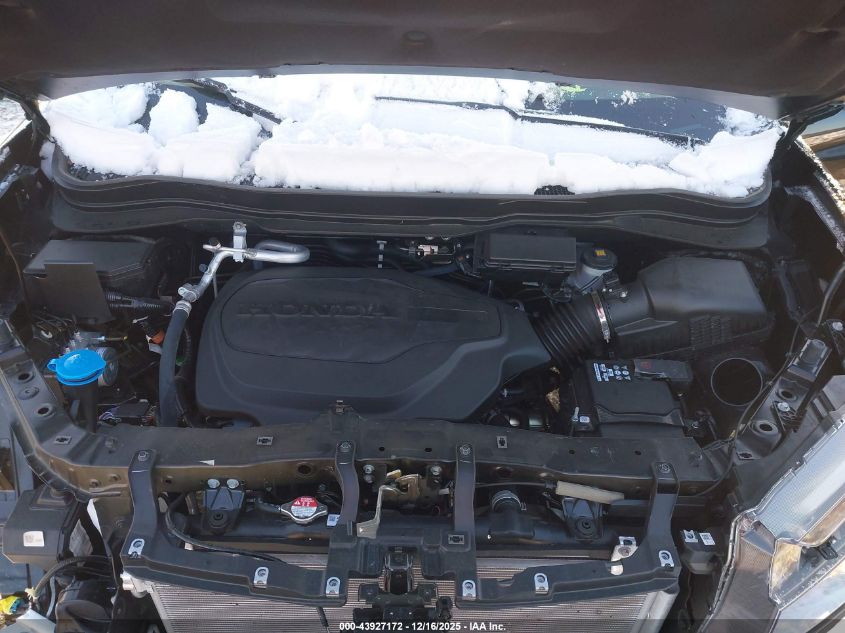 2025 Honda Passport Awd Trailsport VIN: 5FNYF8H63SB012933 Lot: 43927172