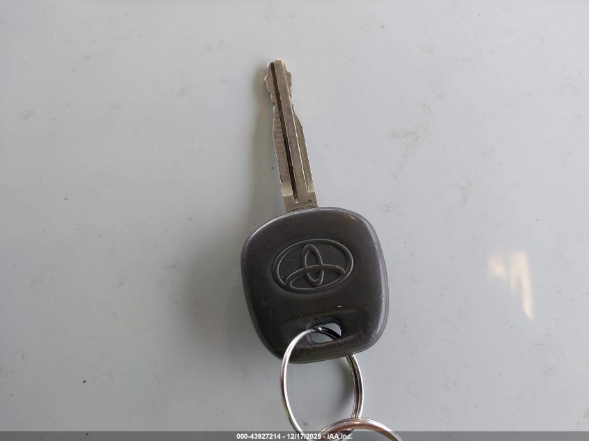 2006 Toyota Matrix Xr VIN: 2T1KR32E16C598610 Lot: 43927214