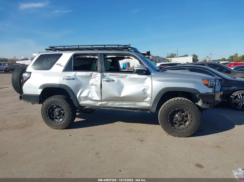 2017 Toyota 4Runner Trd Off Road VIN: JTEBU5JR4H5450025 Lot: 43927225