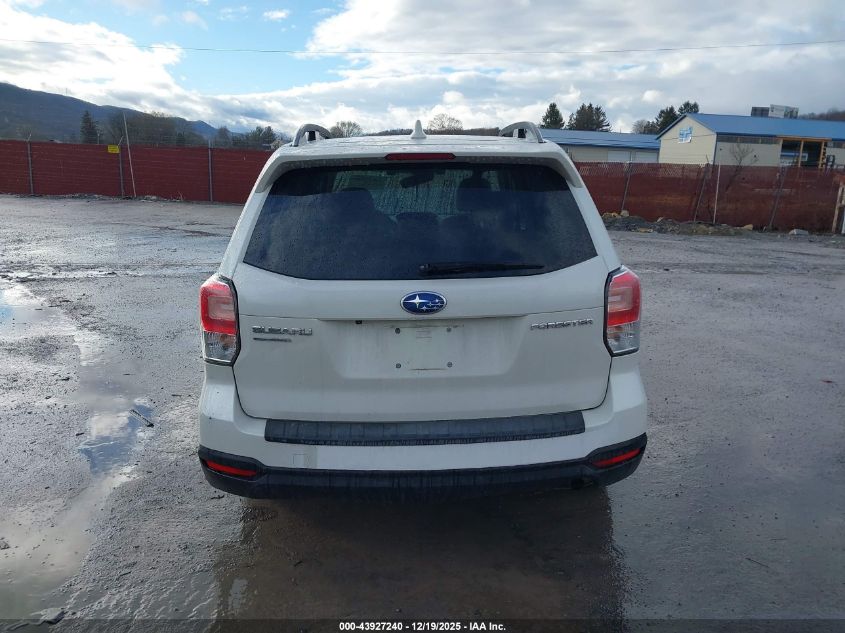 2018 Subaru Forester 2.5I Premium VIN: JF2SJAGCXJH440193 Lot: 43927240