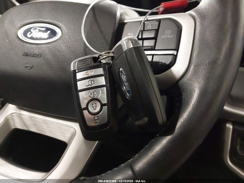 2023 Ford Expedition Xlt VIN: 1FMJU1J80PEA57486 Lot: 43927258