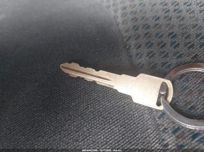 2006 Chevrolet Silverado 1500 Work Truck VIN: 1GCEK19T26E154725 Lot: 43927286