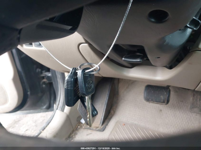 2003 Mazda Tribute Lx V6 VIN: 4F2YZ941X3KM01838 Lot: 43927291