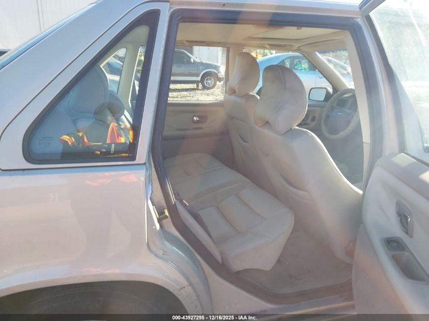 2000 Volvo S70 Se VIN: YV1LS61J2Y2633000 Lot: 43927295