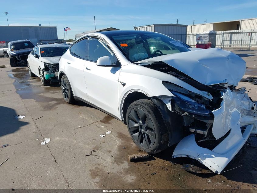 TESLA MODEL Y LONG RANGE DUAL MOTOR ALL-WHEEL DRIVE/RWD