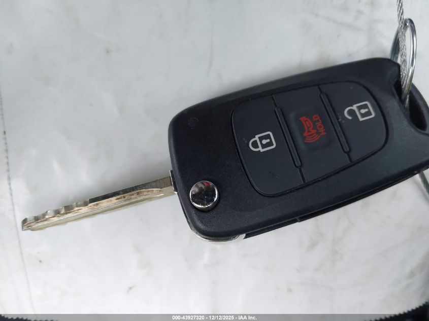 2012 Kia Soul + VIN: KNDJT2A68C7366892 Lot: 43927320