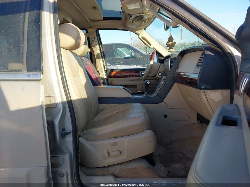 2005 Lincoln Navigator VIN: 5LMFU28505LJ11060 Lot: 43927331