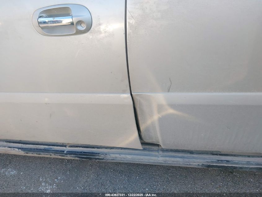 2005 Lincoln Navigator VIN: 5LMFU28505LJ11060 Lot: 43927331