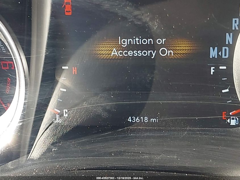 2017 Dodge Challenger R/T VIN: 2C3CDZBTXHH627104 Lot: 43927383