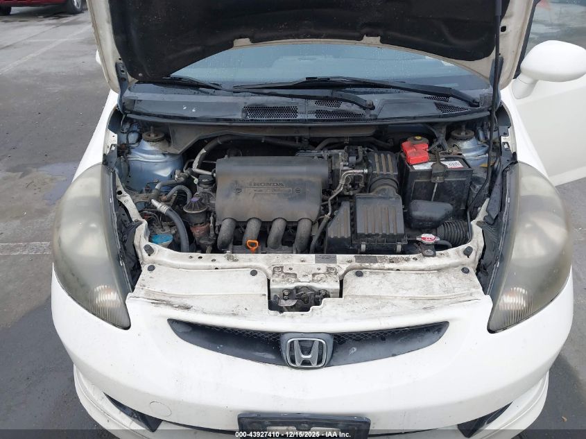 2008 Honda Fit Sport VIN: JHMGD38618S057464 Lot: 43927410