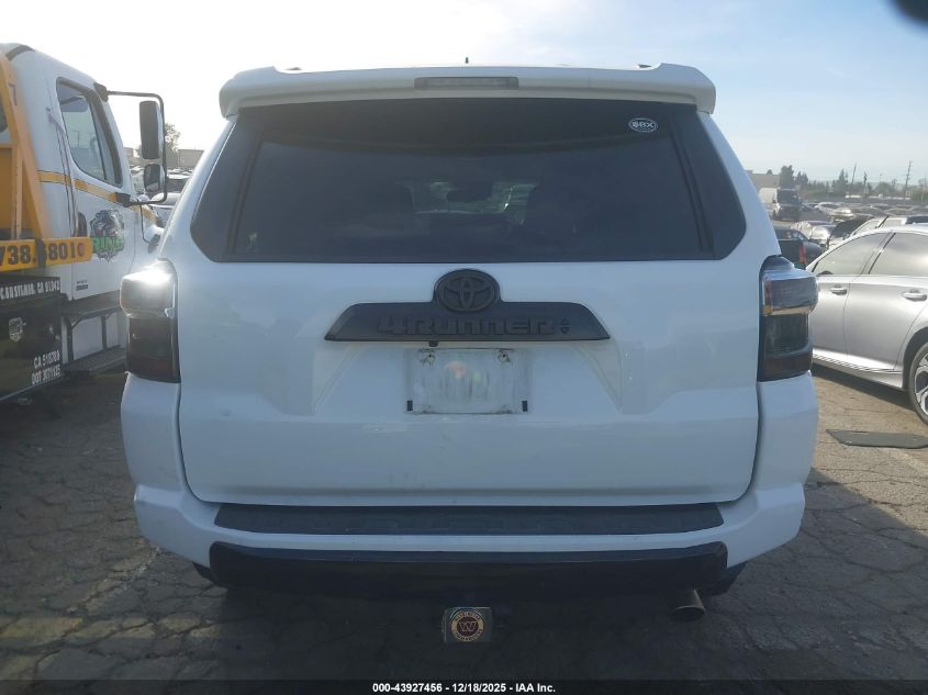 2020 Toyota 4Runner Trd Off Road Premium VIN: JTEBU5JR3L5798052 Lot: 43927456