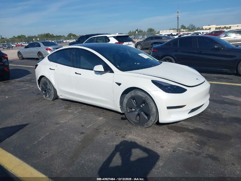 TESLA MODEL 3 STANDARD RANGE PLUS REAR-WHEEL DRIVE