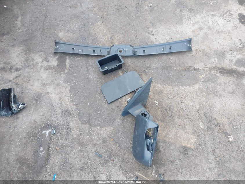 2010 Ford Escape Xlt VIN: 1FMCU9DG7AKB61850 Lot: 43927547