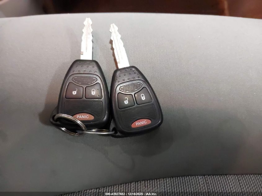 2010 Chrysler Pt Cruiser Classic VIN: 3A4GY5F94AT130985 Lot: 43927582