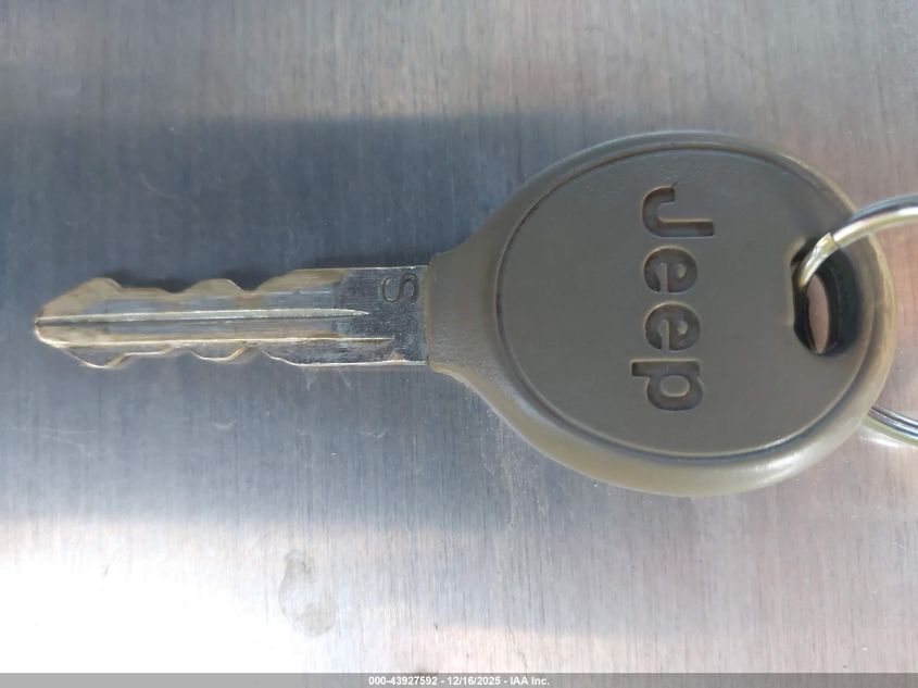 2015 Jeep Wrangler Sport VIN: 1C4AJWAG0FL737366 Lot: 43927592