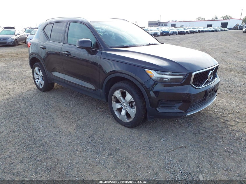 Vin: yv4162uk8l2267483, lot: 44423234, volvo xc40 t5 momentum 2020 img_1