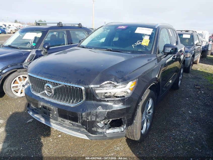 2020 Volvo Xc40 T5 Momentum VIN: YV4162UK8L2267483 Lot: 43927608