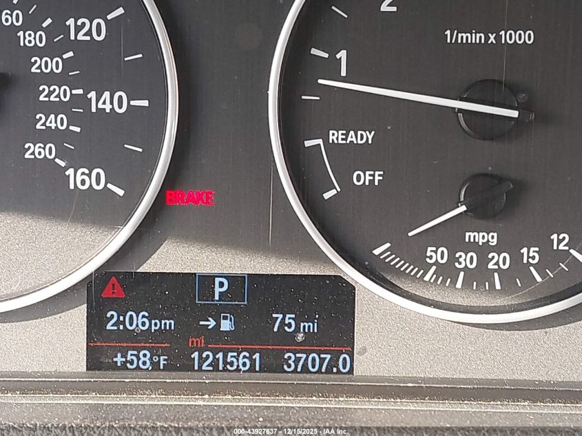 2016 BMW 320I VIN: WBA8A9C55GK616557 Lot: 43927637