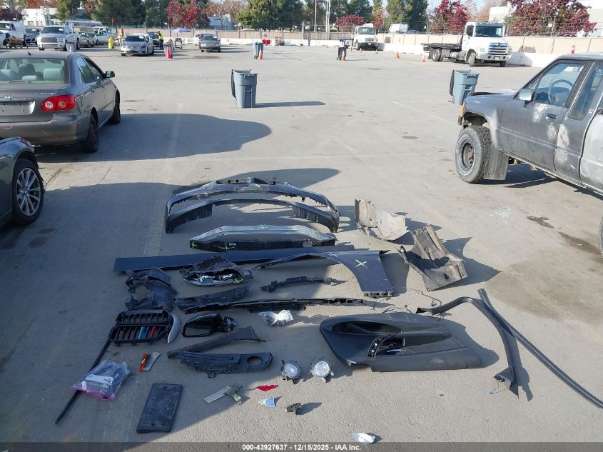 2016 BMW 320I VIN: WBA8A9C55GK616557 Lot: 43927637