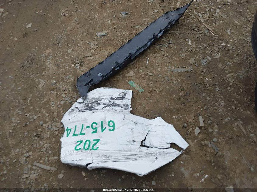 2021 Toyota Corolla Le VIN: JTDEPMAE8MJ185305 Lot: 43927648