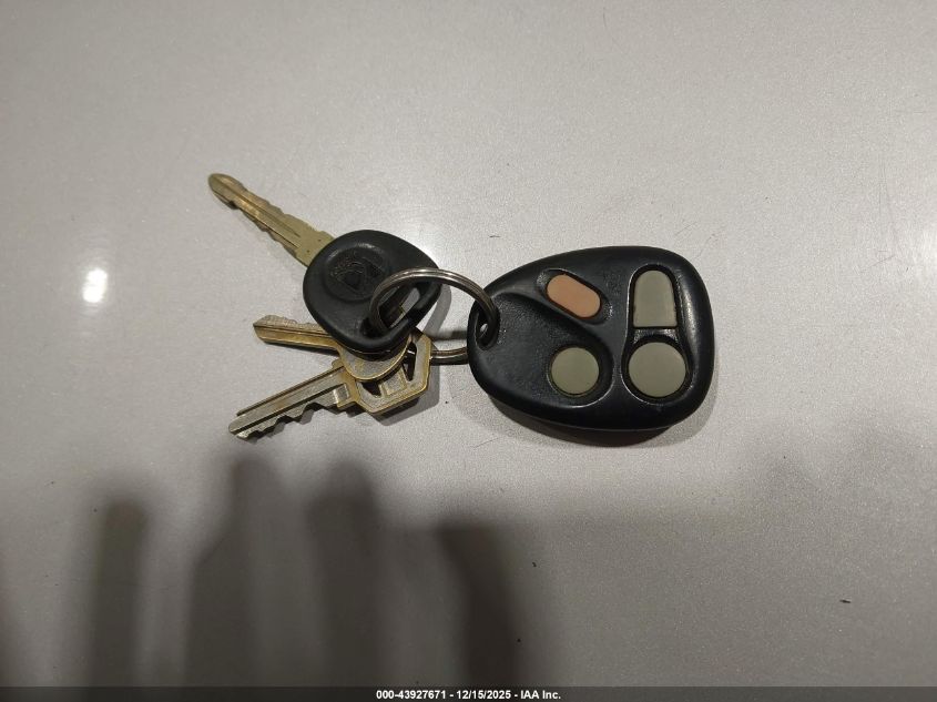 2000 Saturn Sl1 VIN: 1G8ZH5280YZ215301 Lot: 43927671