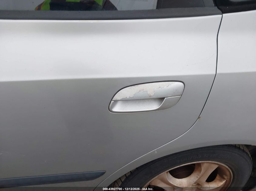 2004 Hyundai Elantra Gt VIN: KMHDN56D44U111428 Lot: 43927700