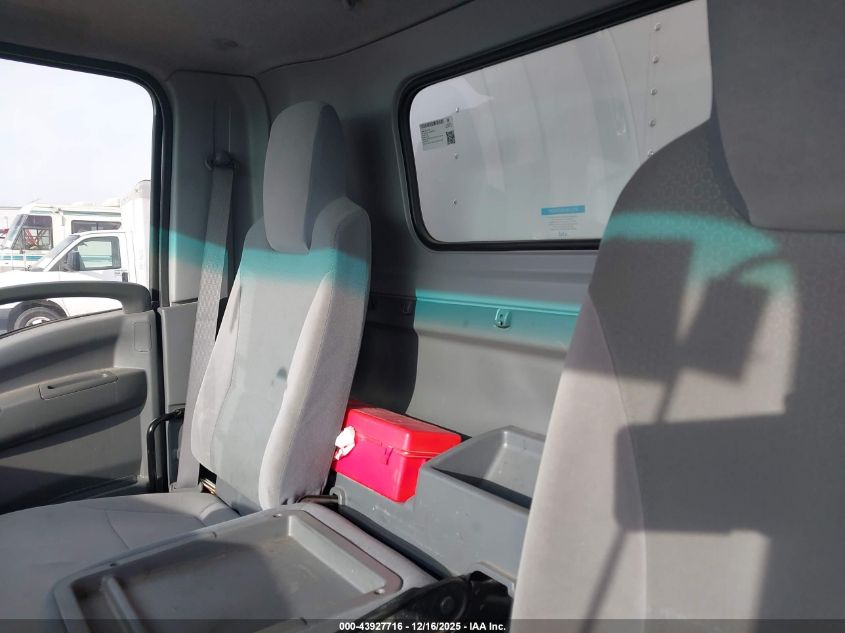 2018 Isuzu Npr Hd VIN: 54DC4W1C3JS809720 Lot: 43927716