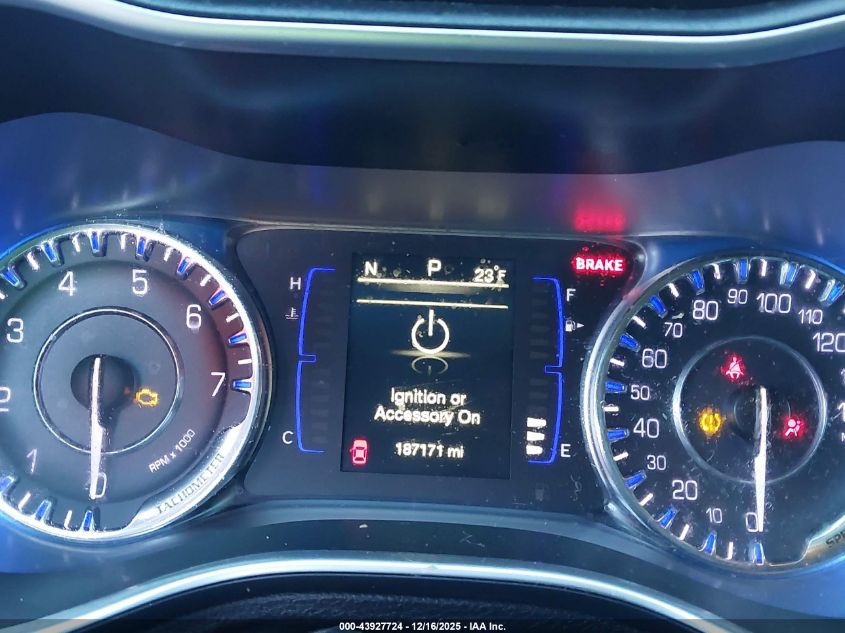 2016 Chrysler 200 Limited VIN: 1C3CCCAB3GN169792 Lot: 43927724