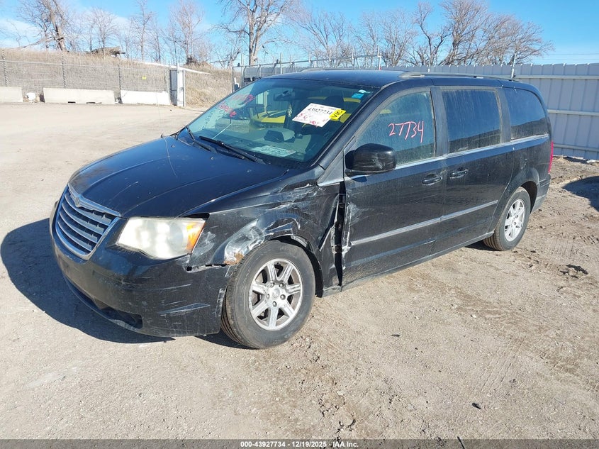 Vin: 2a4rr5d18ar319032, lot: 44423361, chrysler town & country touring 20102