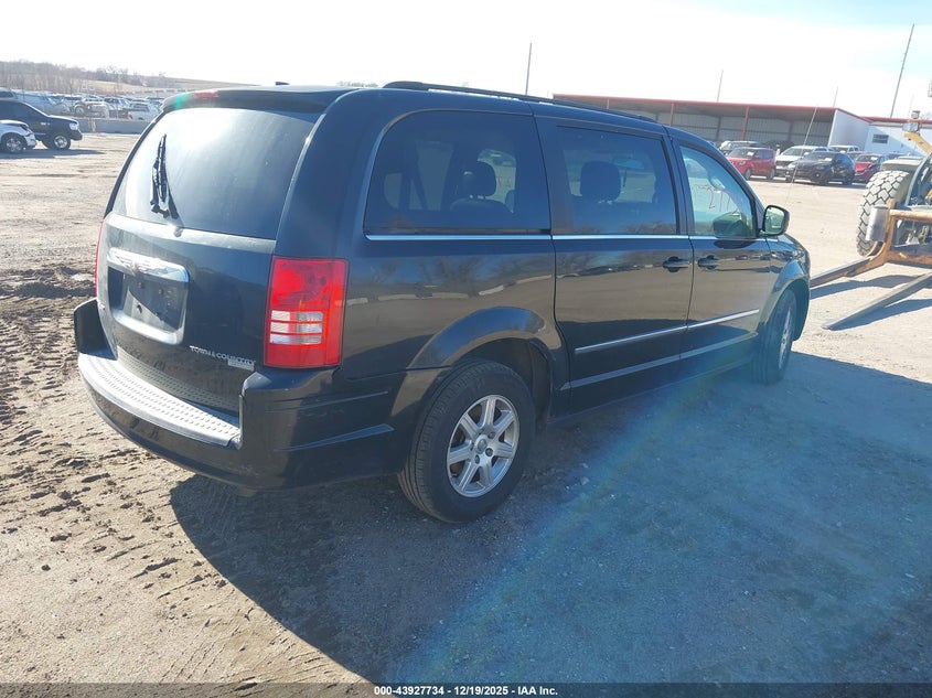 Vin: 2a4rr5d18ar319032, lot: 44423361, chrysler town & country touring 20104