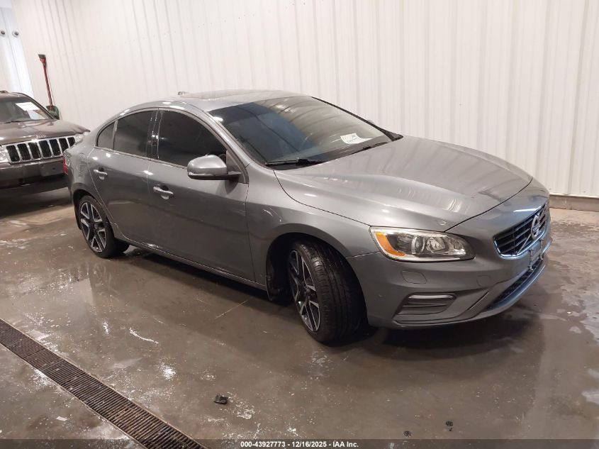 VOLVO S60 T5 DYNAMIC