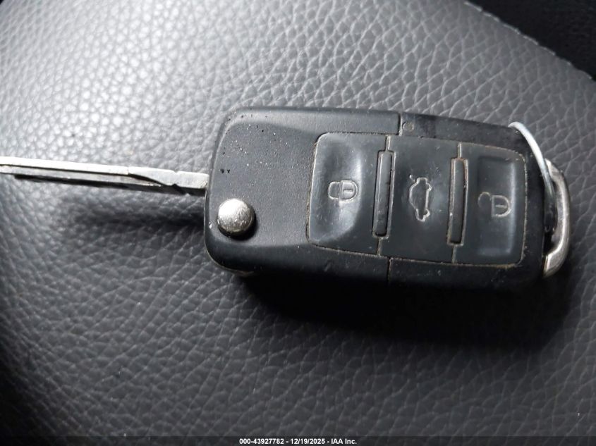 2007 Volkswagen Jetta Wolfsburg Edition VIN: 3VWEG71K47M146402 Lot: 43927782