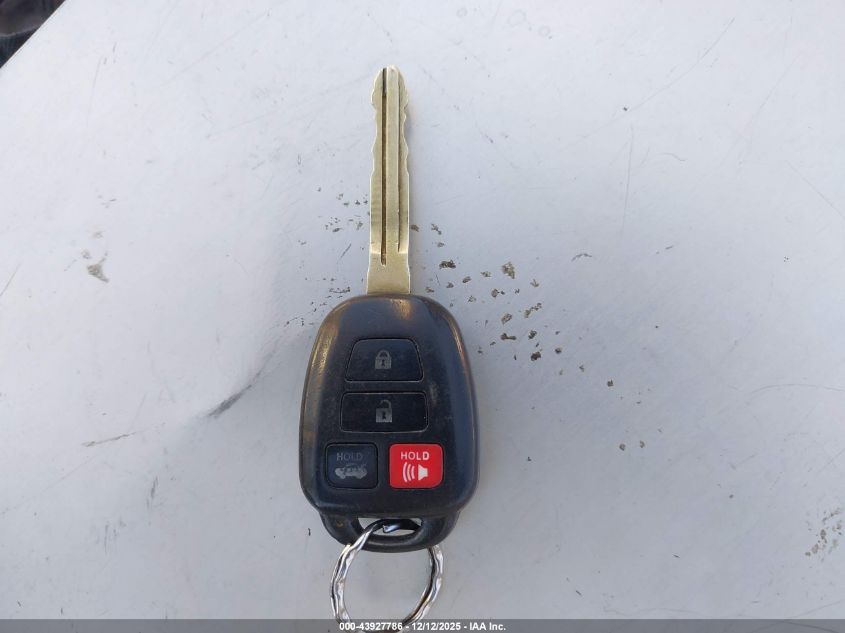 2016 Toyota Camry Le VIN: 4T1BF1FK6GU570282 Lot: 43927786