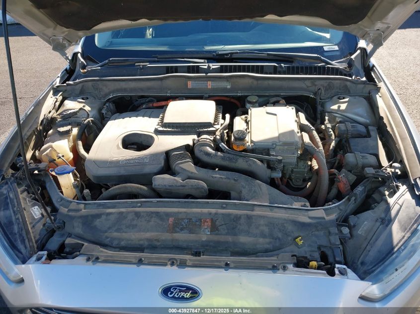 2015 Ford Fusion Energi Titanium VIN: 3FA6P0SU1FR281729 Lot: 43927847