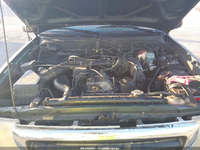 1999 Toyota Tacoma Prerunner VIN: 4TASM92NXXZ562810 Lot: 43927903