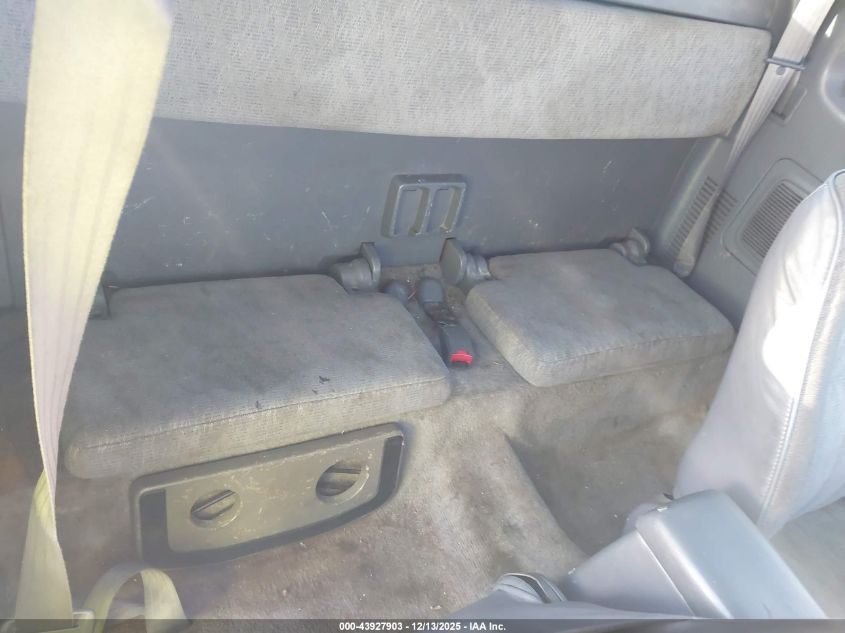 1999 Toyota Tacoma Prerunner VIN: 4TASM92NXXZ562810 Lot: 43927903