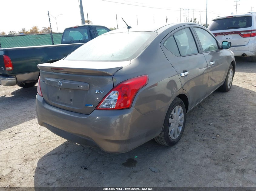2015 Nissan Versa 1.6 Sv