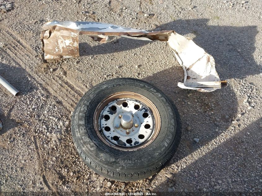 2003 Justin C. Inc 7X16 Enclosed VIN: 1J9CE16203C115444 Lot: 43927920