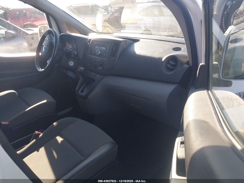 2017 Nissan Nv200 Sv VIN: 3N6CM0KN0HK699948 Lot: 43927922