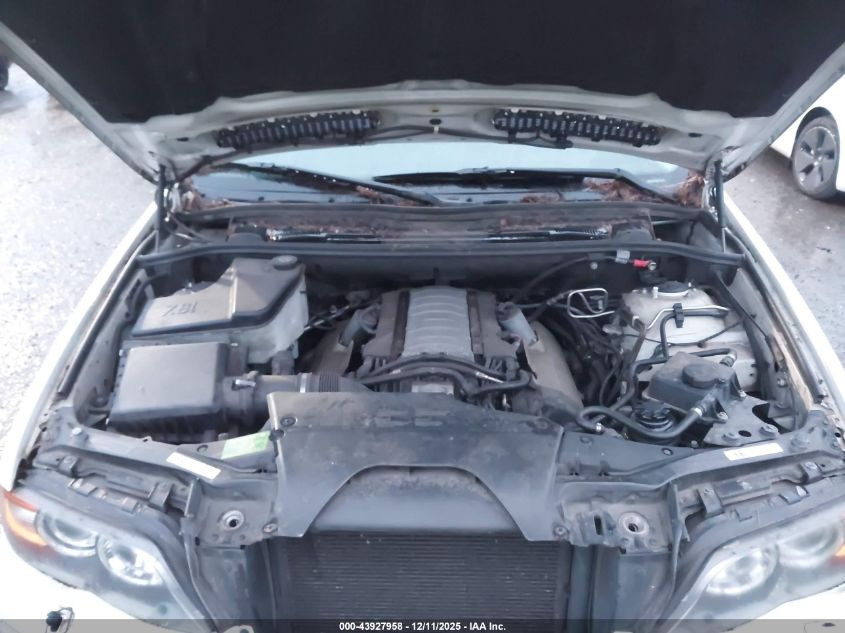 2005 BMW X5 4.4I VIN: 5UXFB53555LV10731 Lot: 43927958