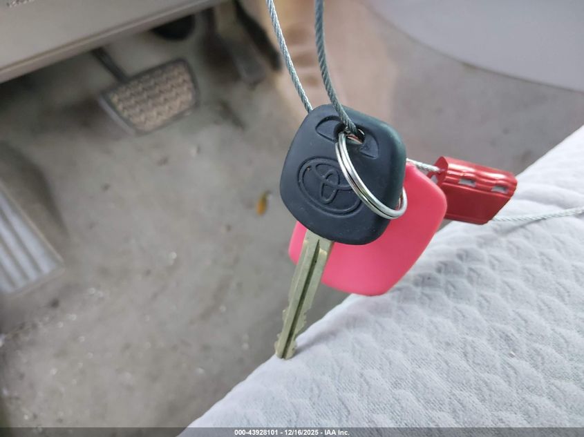 2010 Toyota Camry VIN: 4T4BF3EK6AR011356 Lot: 43928101