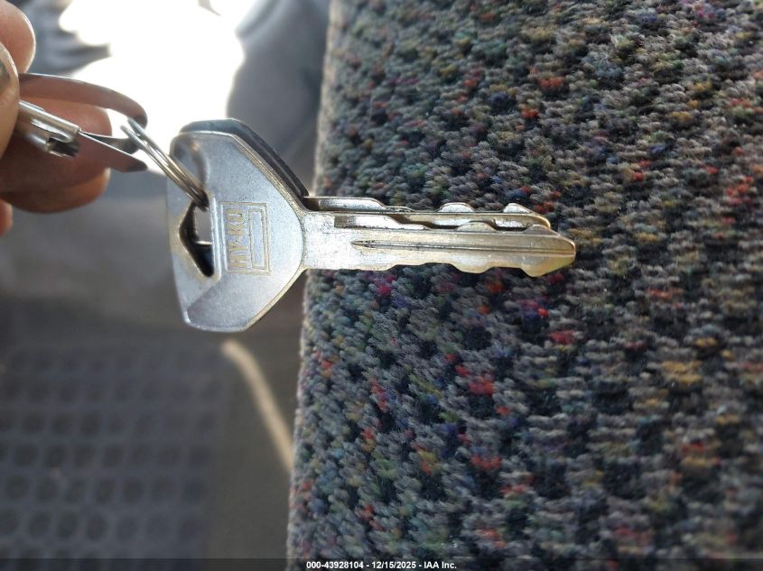 1998 Dodge Ram 1500 St VIN: 1B7HF13Y6WJ171220 Lot: 43928104