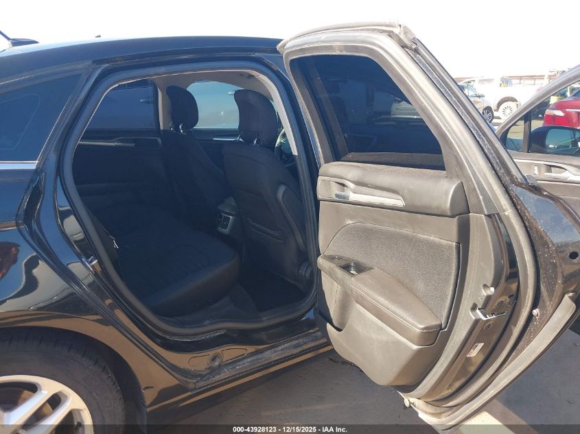 2013 Ford Fusion Se VIN: 3FA6P0HR3DR112988 Lot: 43928123