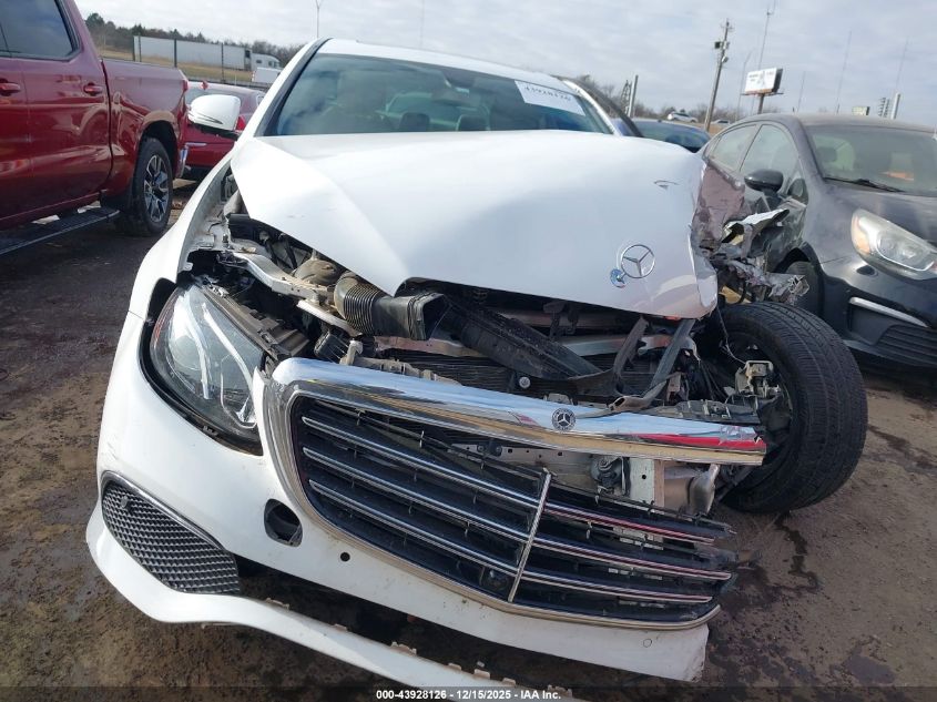 2019 Mercedes-Benz E 300 4Matic VIN: WDDZF4KB8KA588745 Lot: 43928126