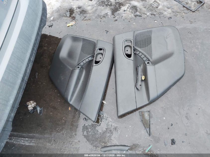 2007 Ford Focus St VIN: 1FAHP38Z17W196563 Lot: 43928154