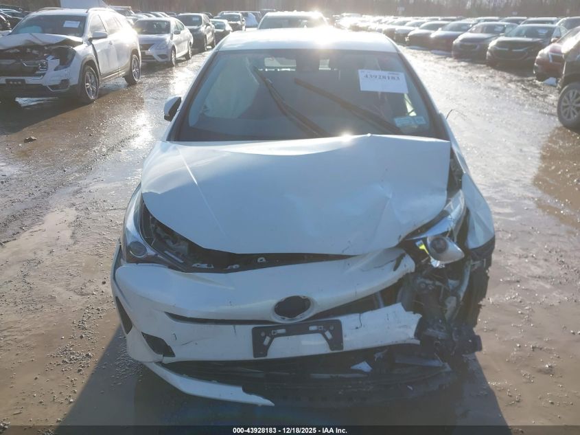 2017 Toyota Prius Two VIN: JTDKBRFUXH3036578 Lot: 43928183